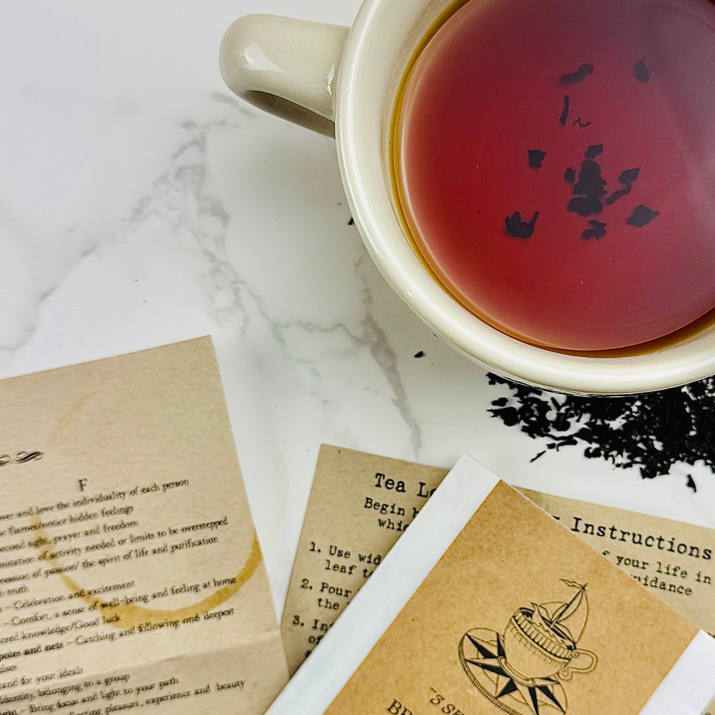 Tasseography : Tea Leaf Reading Kit