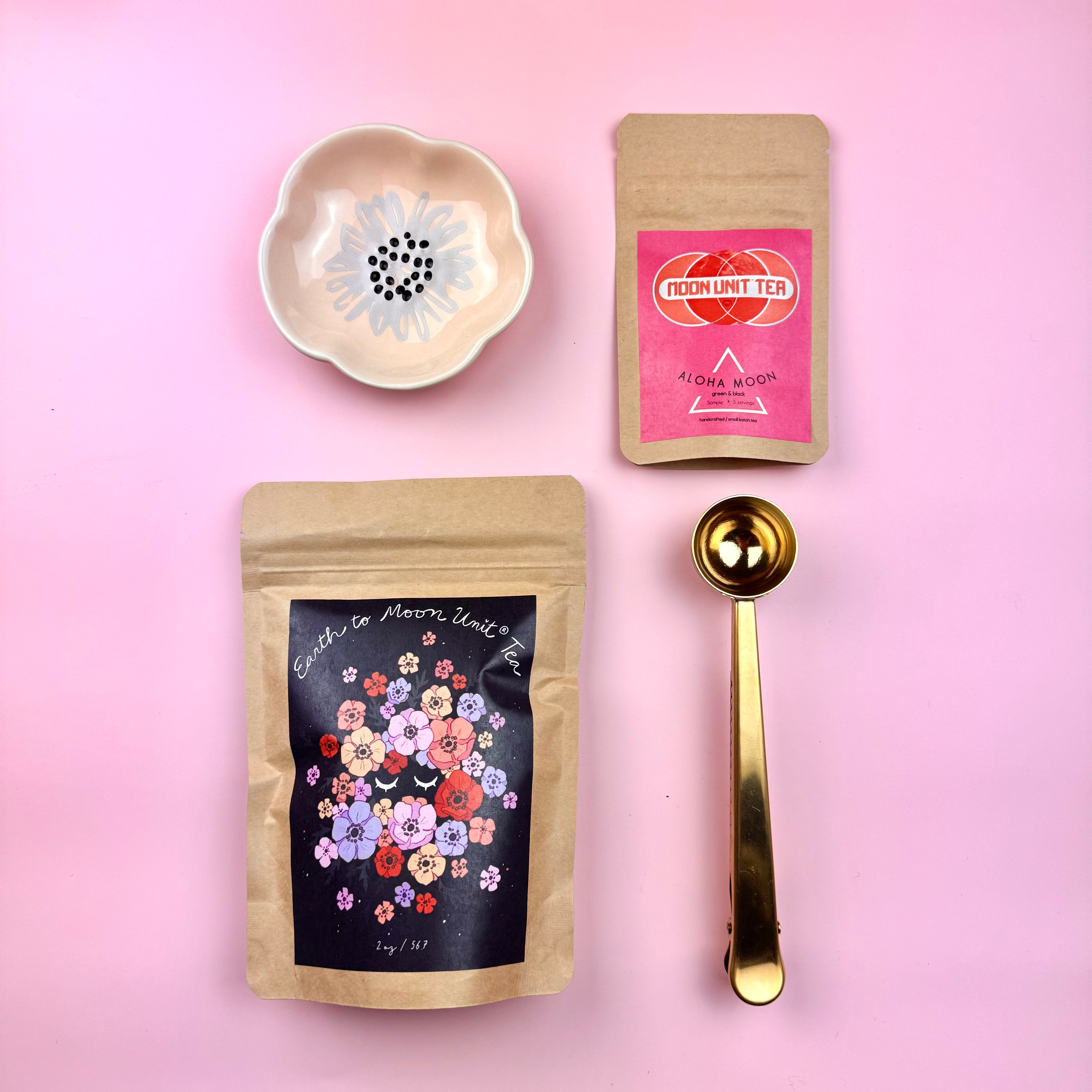 Moon Unit® Tea : LOVE BUG BOX