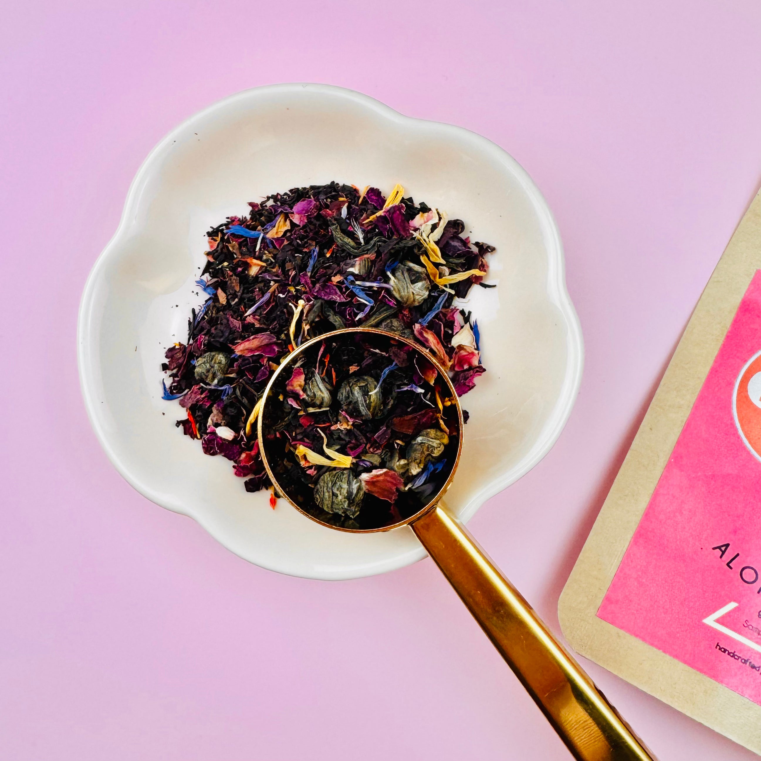 Moon Unit® Tea : LOVE BUG BOX
